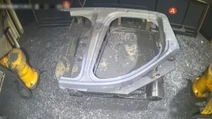 Cabezal de corte láser robótico 3D LCR04, para acero al carbono