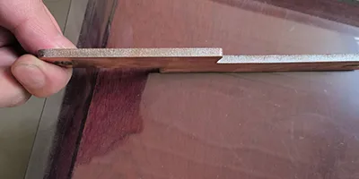 Corte de metales reflectantes