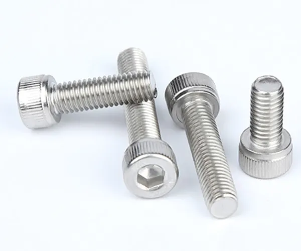 Cabezales de soldadura láser para herrajes y herramientas